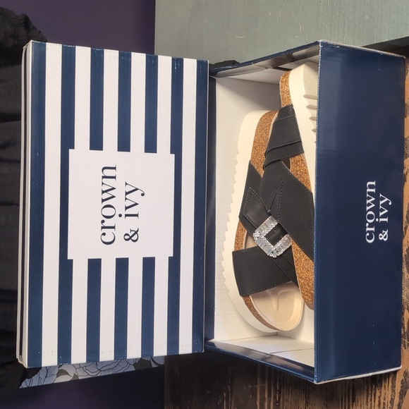 Crown & Ivy Black Sandals with Sparkling Buckle - Picture 7 of 7